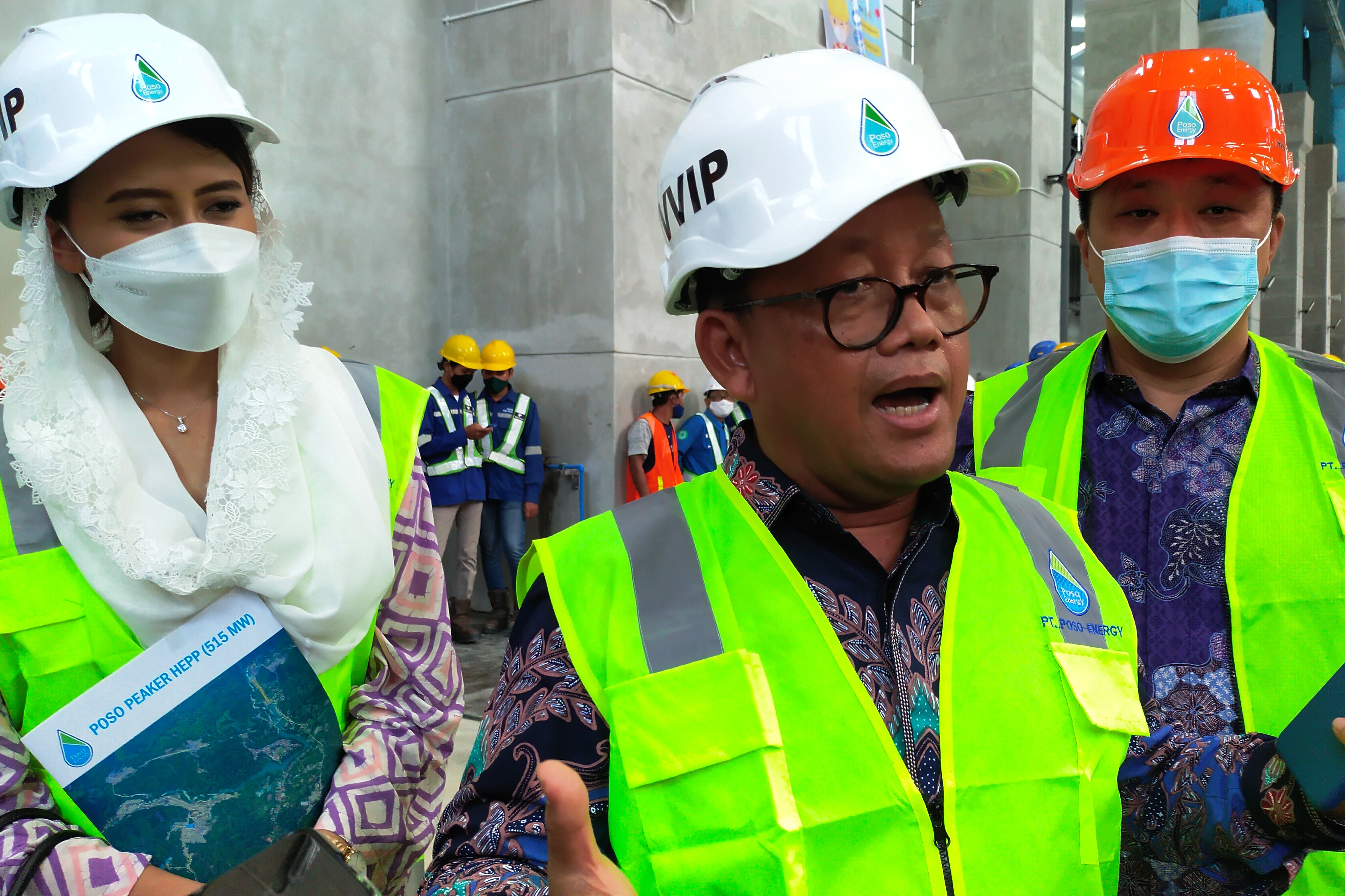 Komisi VII DPR RI, saat melakukan peninjauan di PT Poso Energy.