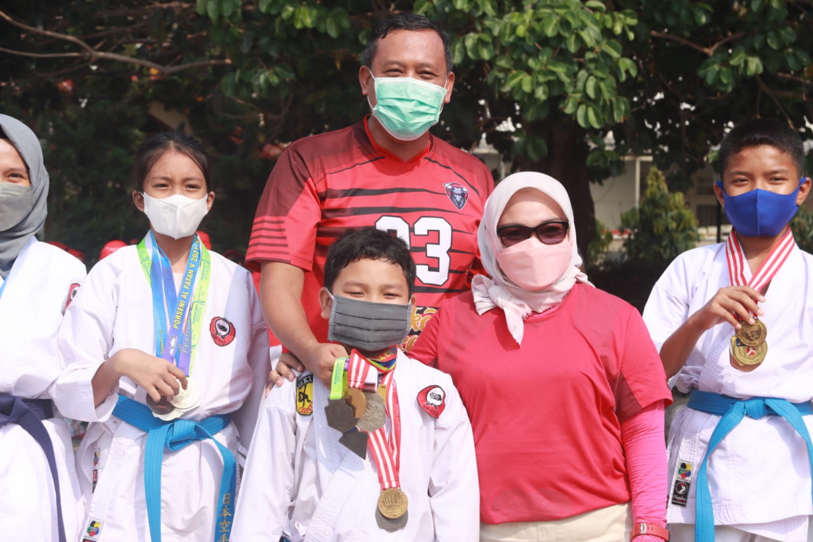 Wakil Wali Kota Bekasi Tri Adhianto mengapresiasi atlet-atlet berprestasi Kota Bekasi yang berhasil meraih 11 medali emas di PON XX Papua