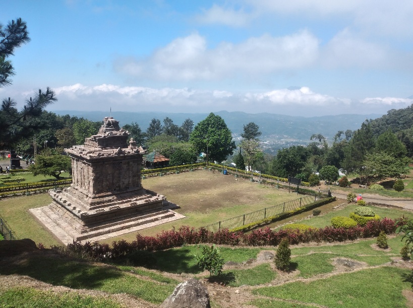 Candi Gedongsongo di Kecamatan Bandungan, Kabupaten Semarang, Jawa Tengah merupakan peninggalan sejarah Nusantara dibangun Abad 7-9 masehi. 