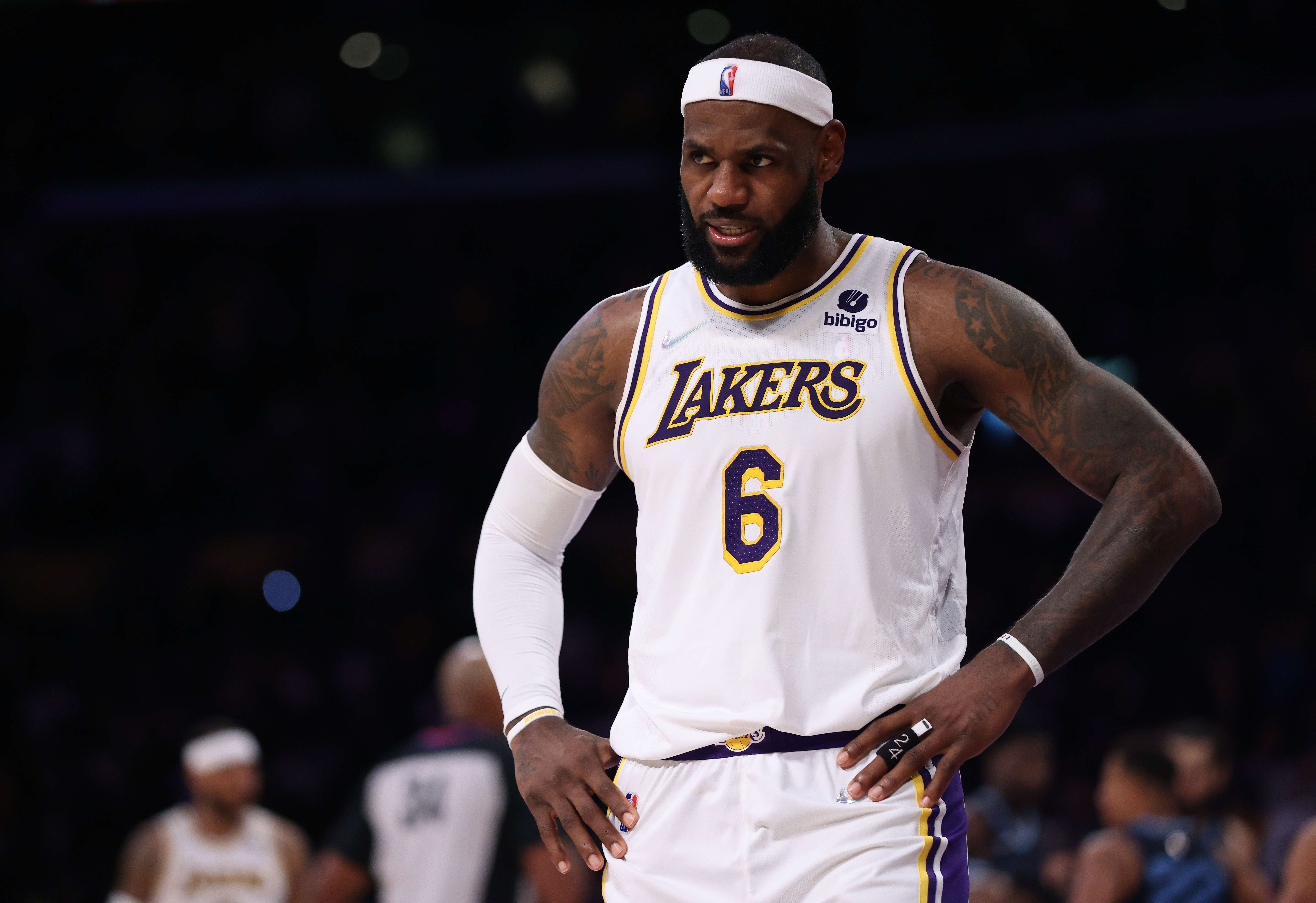 Bintang Los Angeles Lakers LeBron James