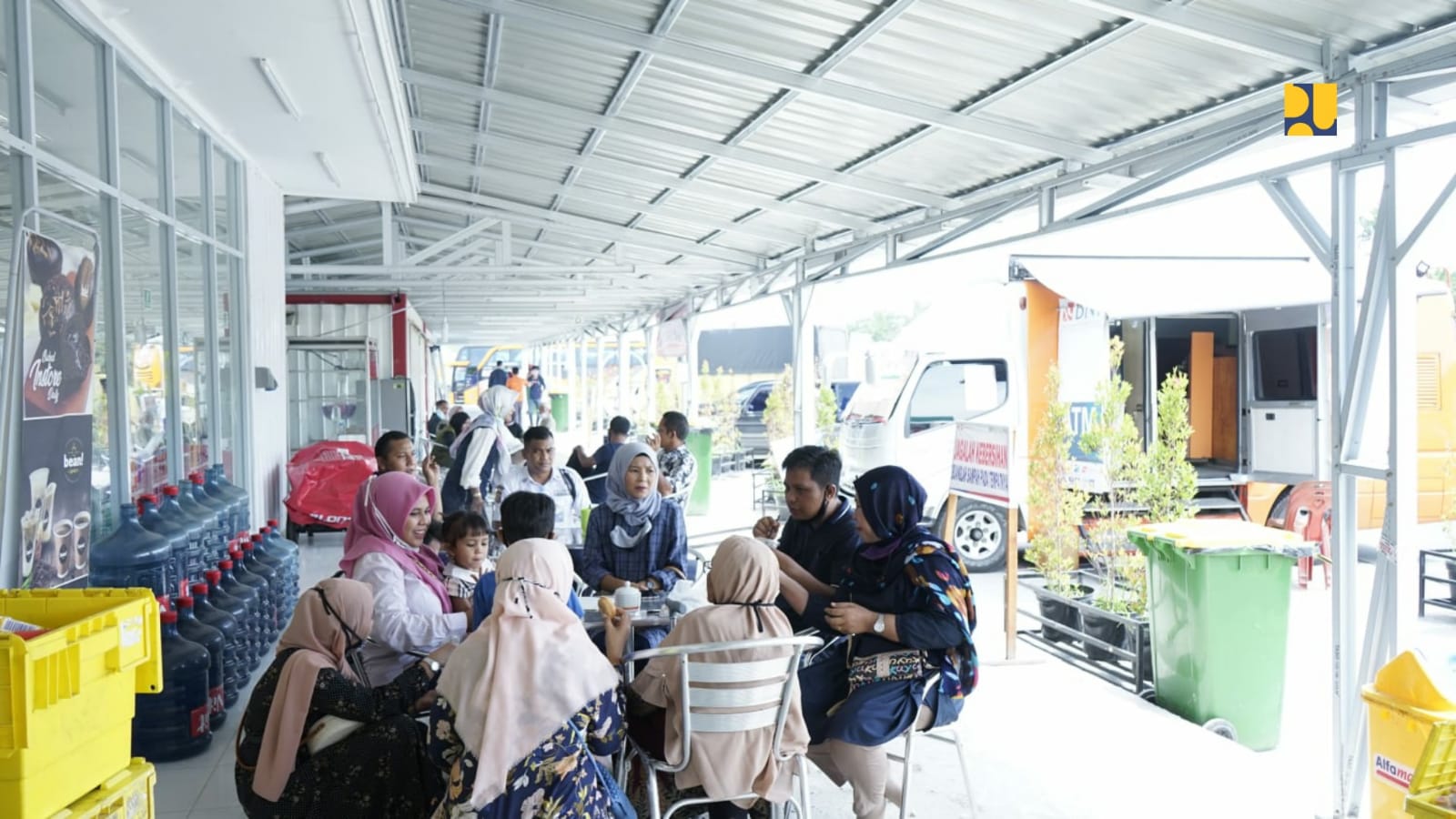 Rest Area Tol Pekanbaru-Dumai.