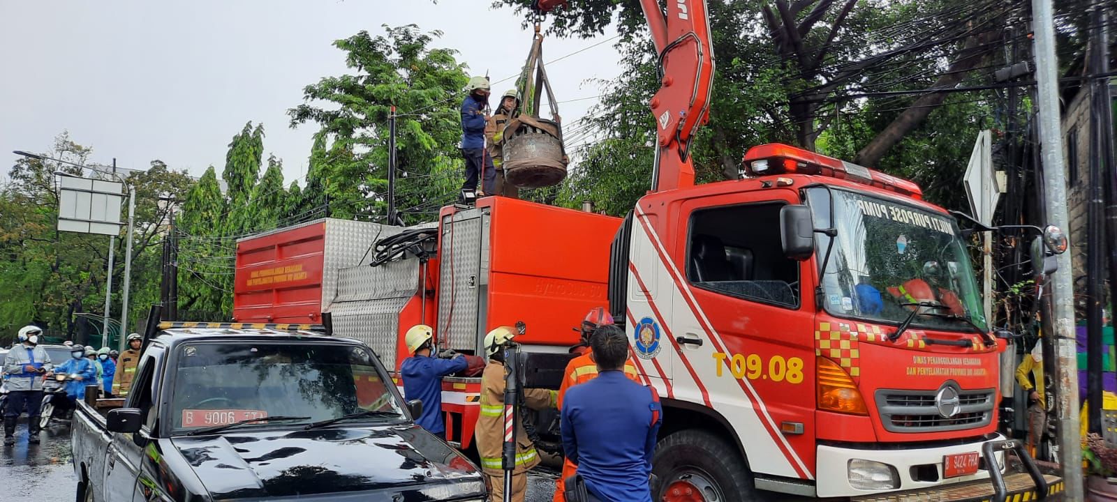 DKI Evakuasi Benda Diduga Cagar Budaya Abad ke-18