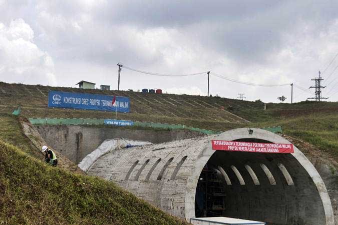 Pengerjaan proyek kereta cepat Jakarta Bandung