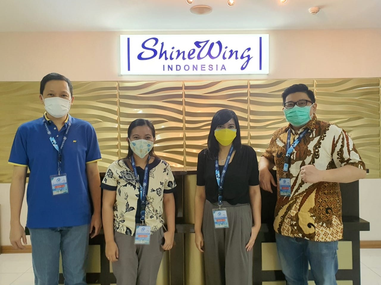 Tenaga kesehatan WhoSehat taat melaksanakan prosedur vaksinasi yang dikeluarkan oleh Kementerian Kesehatan.