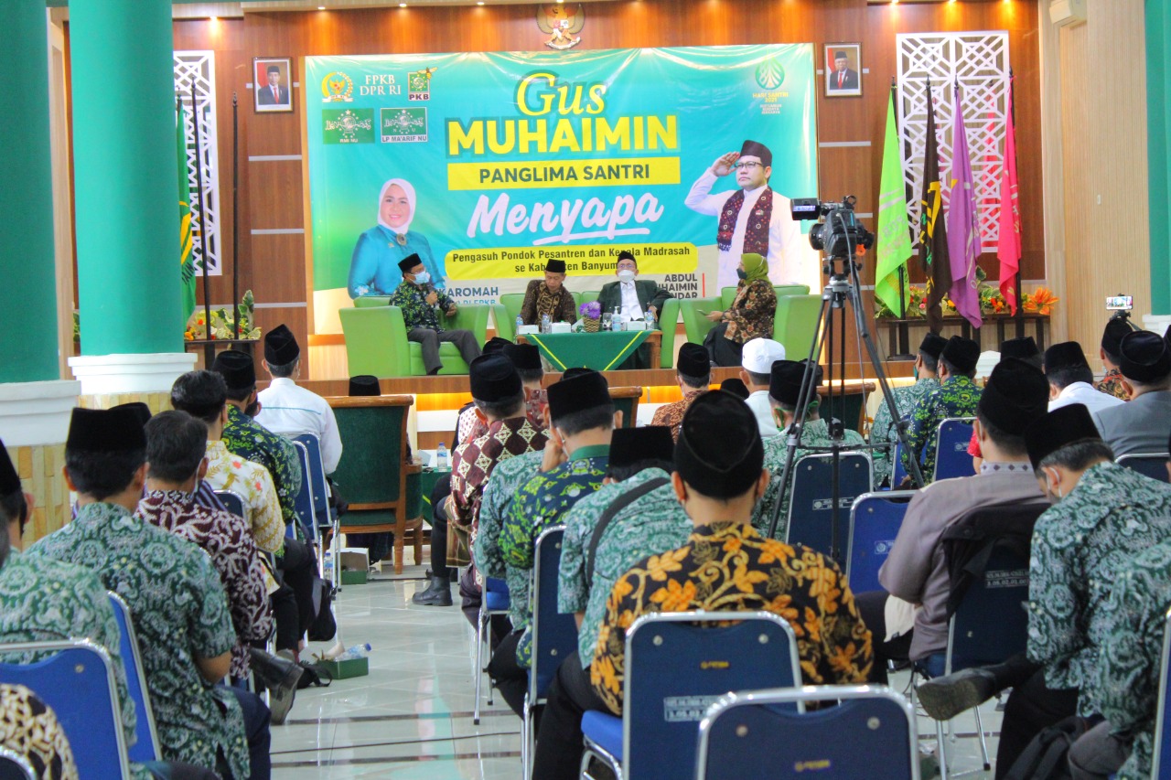 Diskusi peringatan Hari Santri Gus Muhaimin Menyapa Pengasuh Pondok Pesantren dan Kepala Madrasah yang berada di bawah Lembaga Pendidikan Ma