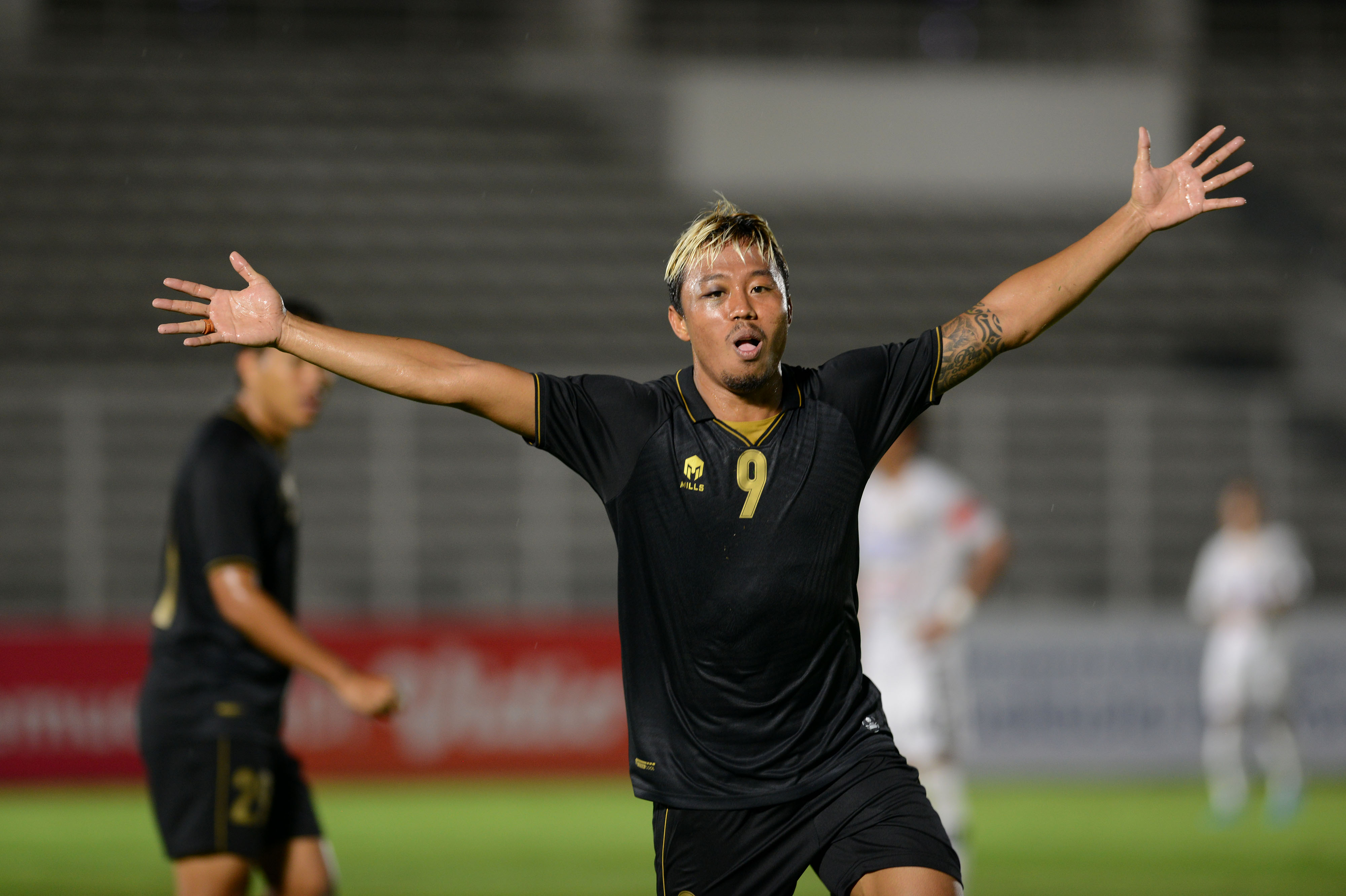 Pemain Timnas U-23 Kushedya Hari Yudo saat melakukan selebrasi seusai menjebol gawang lawan.
