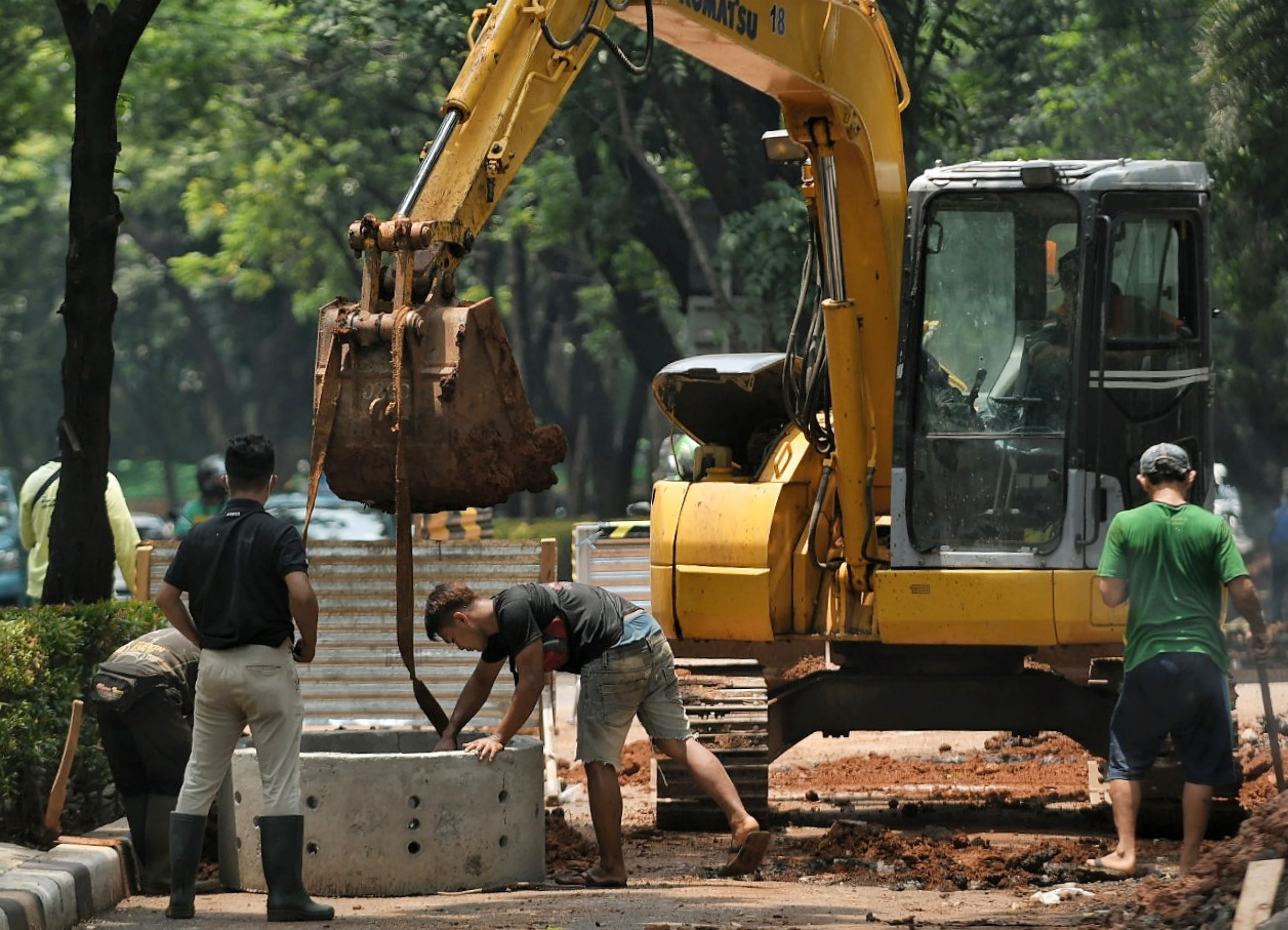Penjualan alat berat terus meningkat pada triwulan  III 2021. 