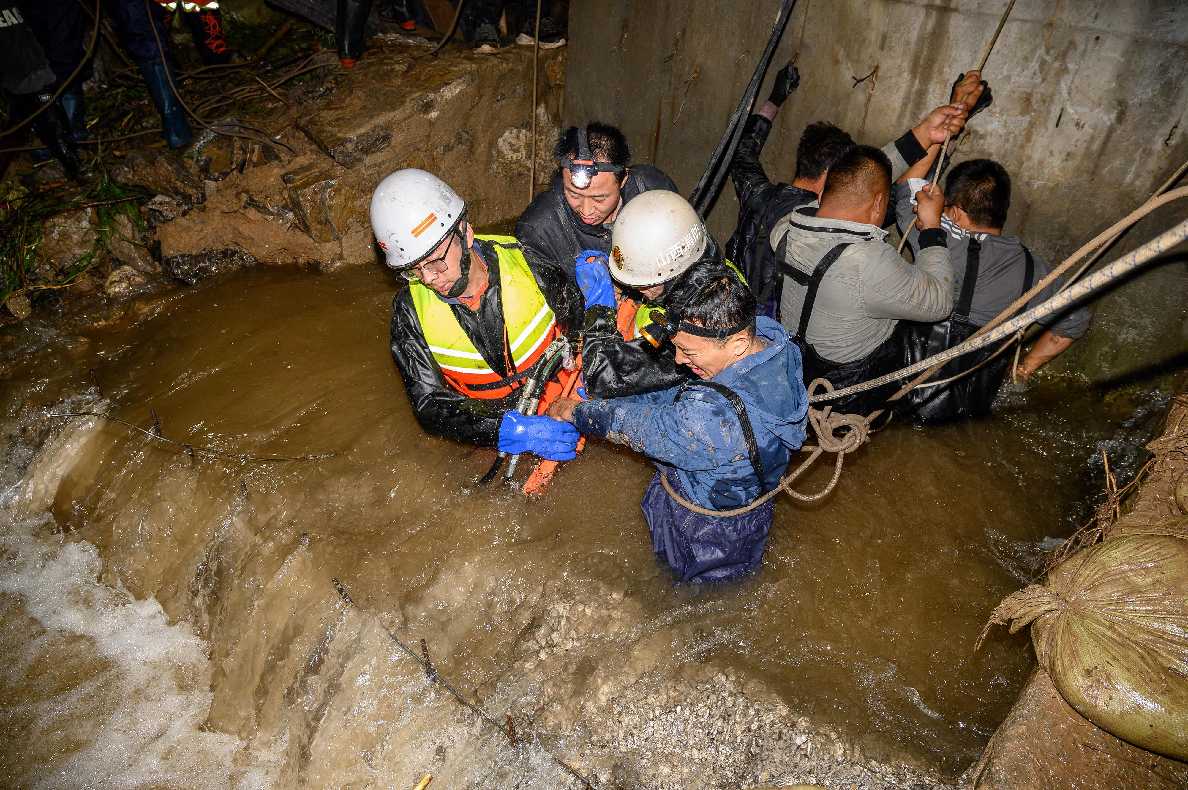 Banjir Landa Tambang Batu Bara di Tiongkok, 15 Orang Tewas 