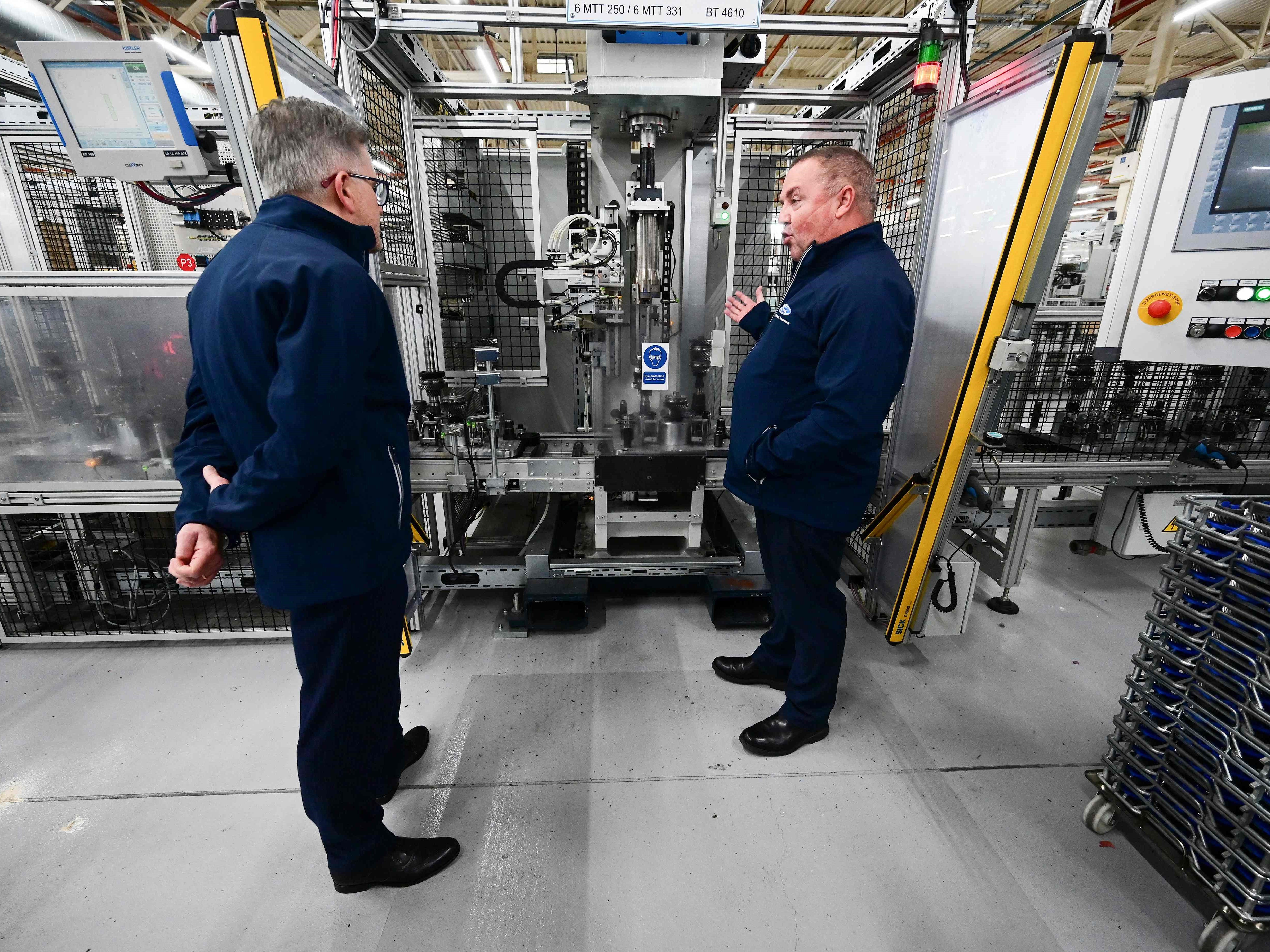 Ford Dorong Pabrik Inggris Topang Mobil Listrik di Eropa 