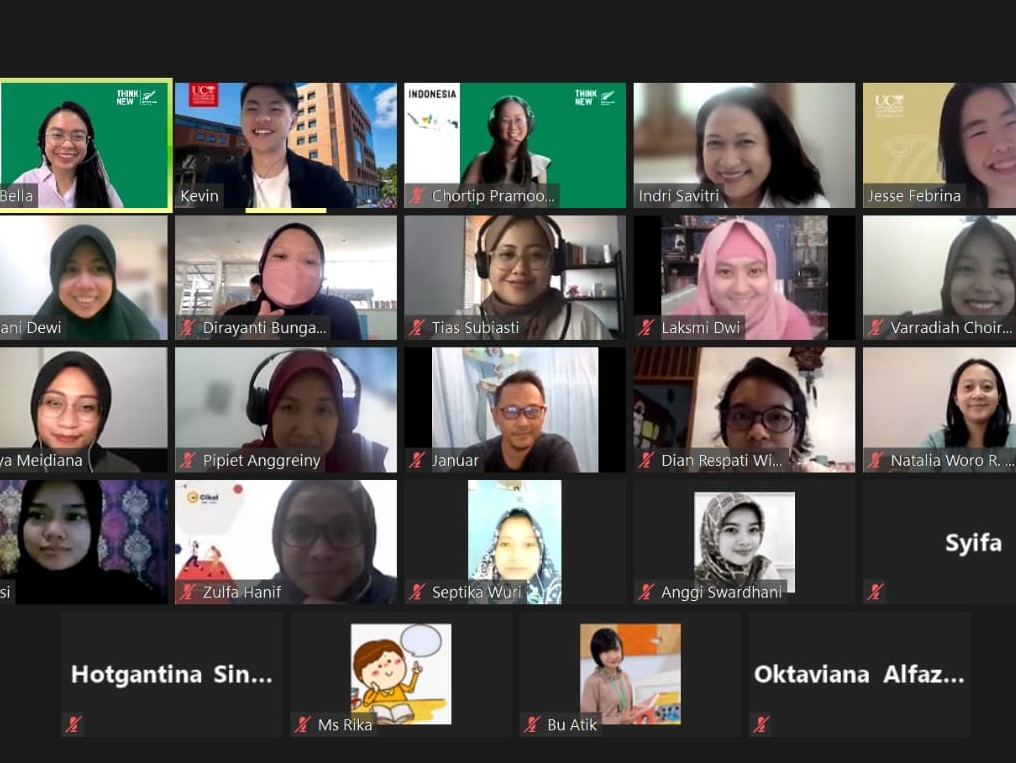 Menggabungkan aspek digital dalam mengajar menjadi sangat penting di tahun-tahun belakangan ini, khususnya dengan pembelajaran virtual.