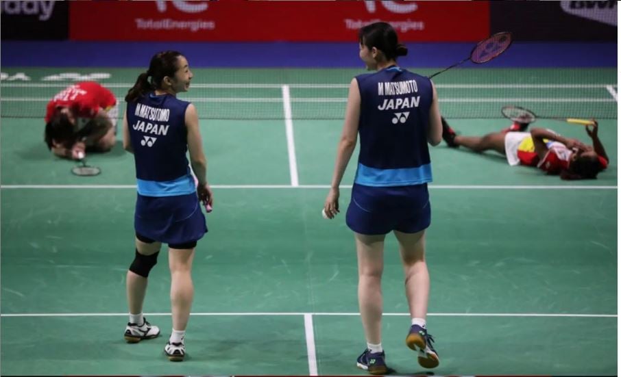 Ganda putri Mayu Matsumoto/Misaki Matsutomo memastikan langkah Jepang ke final Piala Sudirman usai mengalahkan pasangan Malaysia.