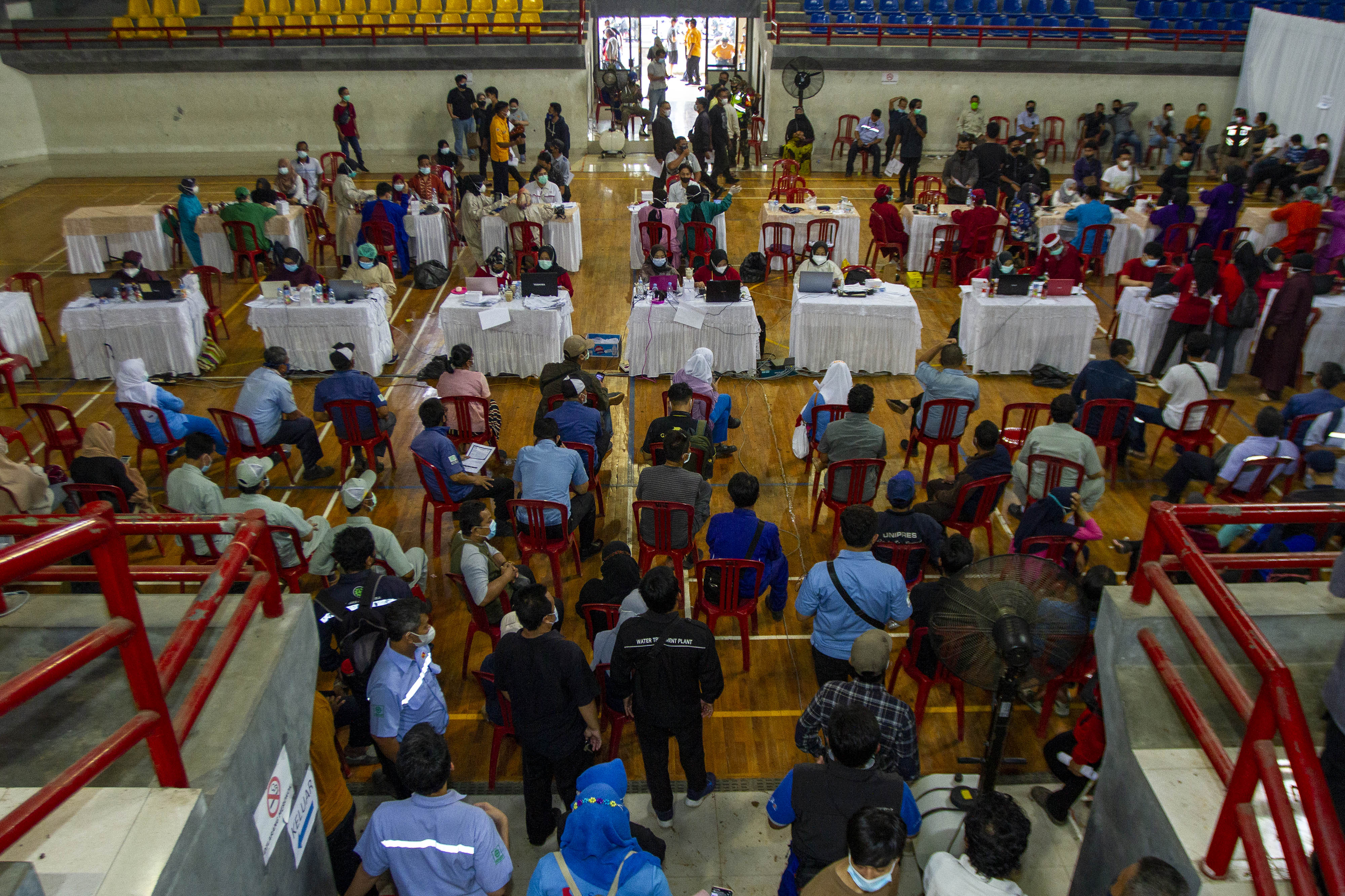 Purwakarta Kejar Target, Integrasikan Vaksinasi dengan Posbindu