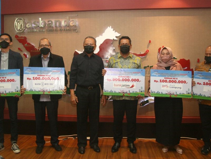 Setiap kelipatan dari Rp50.000, saldo Tabungan Simpeda BPD, nasabah mendapatkan satu nomor undian.