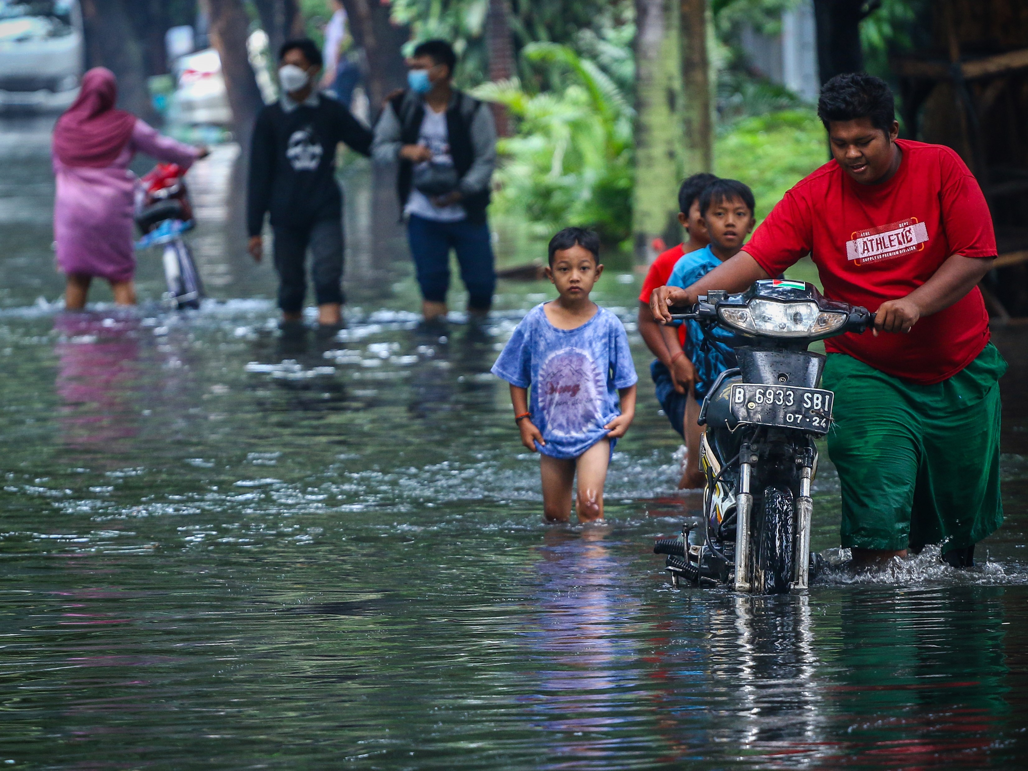 Upaya Anies Baswedan Cegah Banjir Jakarta Musim Hujan Ini