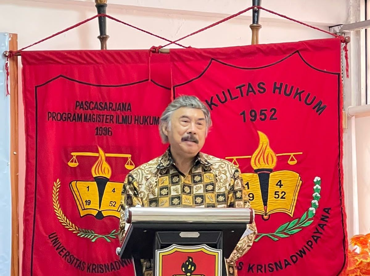 Ketua Senat Guru Besar Universitas Krisnadwipayana (Unkris) Prof.Dr.Gayus Lumbunn,SH,MH.