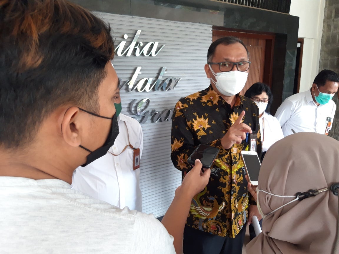 Pelaksana tugas Kepala BBPPMPV BOE, yang juga Sekretaris Direktur Jenderal Pendidikan Vokasi  Henri Togar  Hasiholan Tambunan
