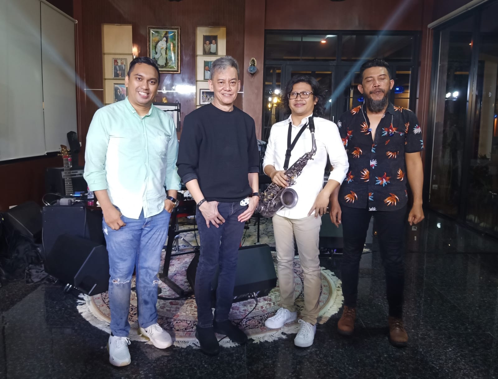 Fariz RM, kedua dari kiri.