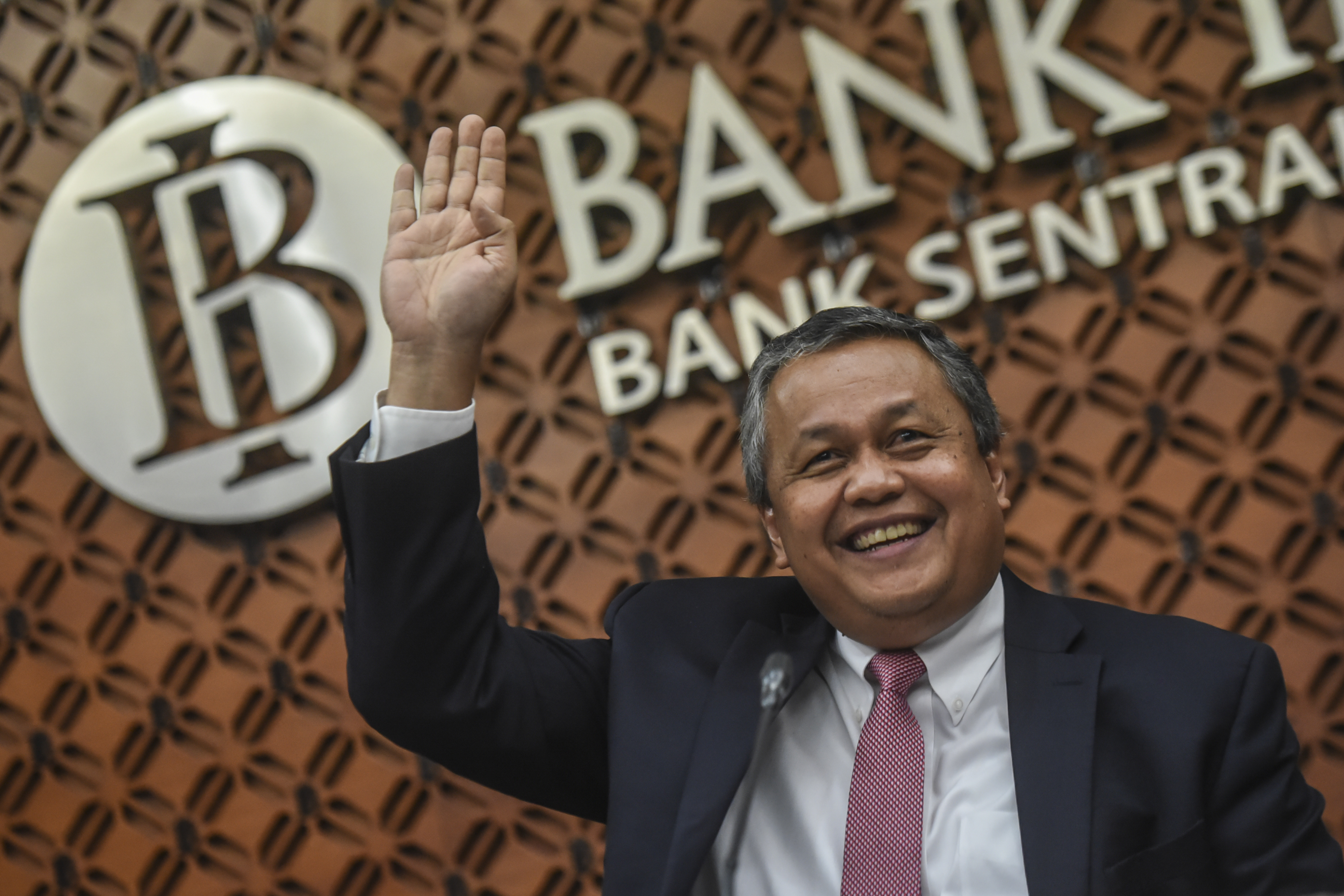 Gubernur Bank Indonesia Perry Warjiyo saat memberikan keterangan pers terkait hasil RDG.