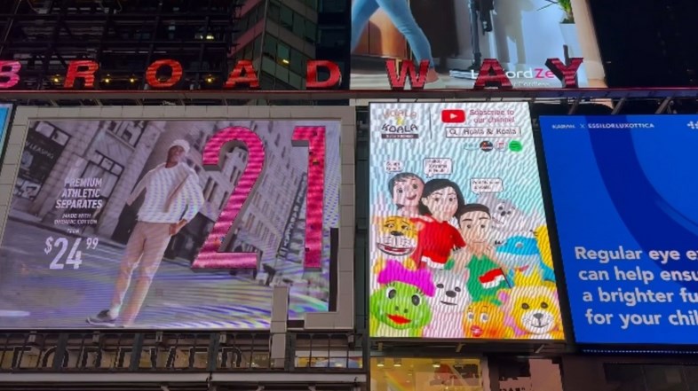 Hoala & Koala di Broadway, Amerika Serikat.