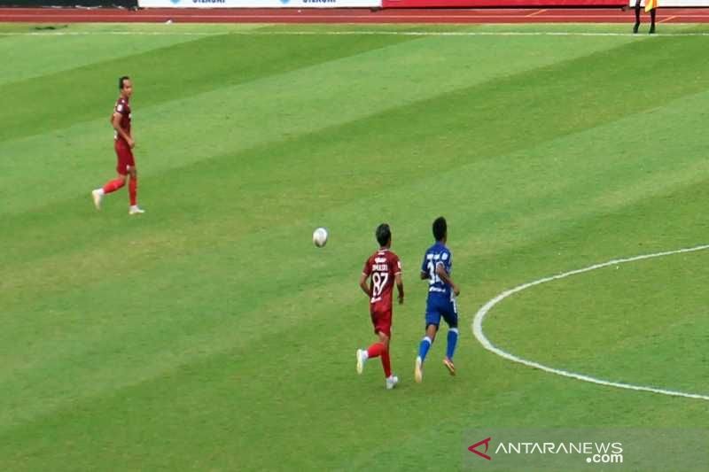 Persis Solo versus PSCS Cilacap