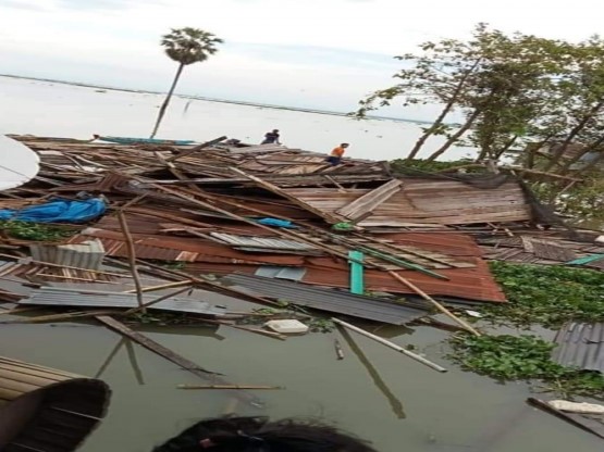 Kerusakan akibat angin puting beliung sebanyak 191 itu terdiri dari 24 unit rusak berat, 51 unit rusak sedang, dan 114 unit rusak ringan. 