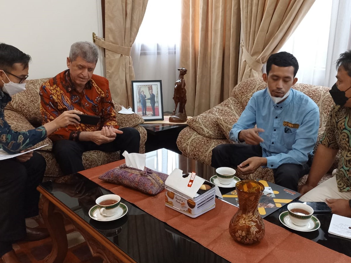 Sejumlah lembaga yang didatangi INH di antaranya Dompet Dhuafa, Nusantara Palestina Center, Darul Tauhid Peduli, dan Aqsho Working Group.