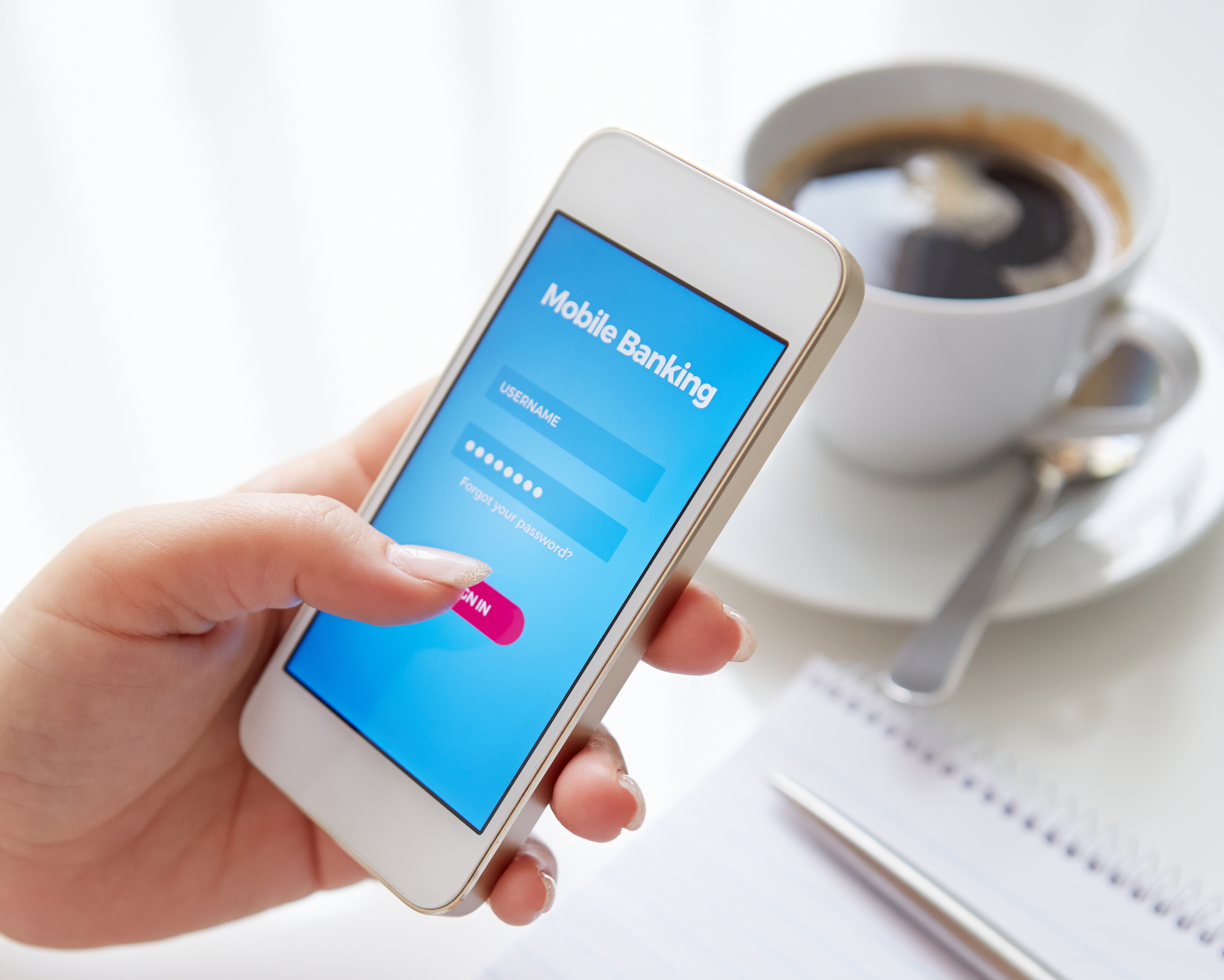 Adopsi teknologi baru seperti 4G dan 5G untuk perangkat IoT dan EDC juga merupakan suatu keniscayaan.