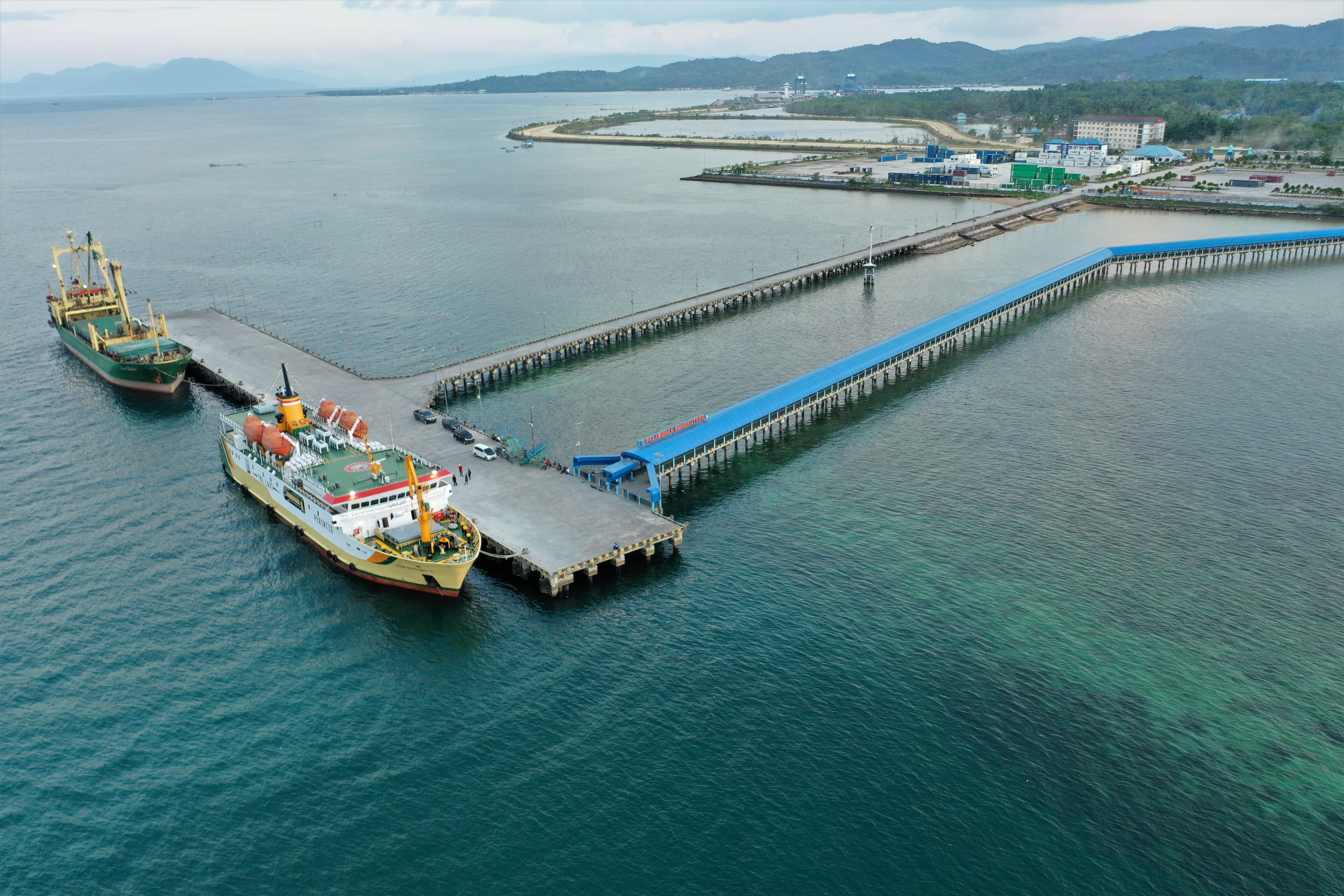 Pelabuhan Bungkutoko di Kendari, Sulawesi Tenggara yang sebelumnya dikelola Pelindo IV