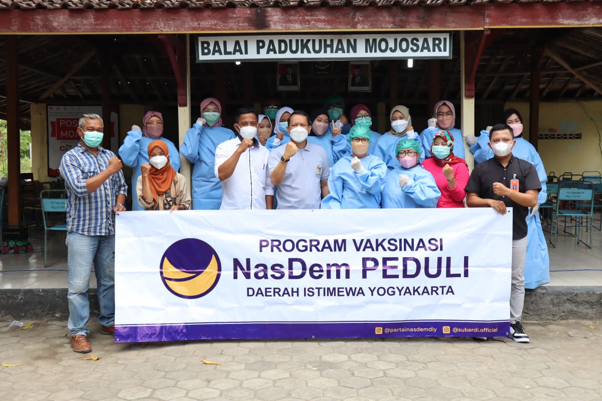 vaksinasi dosis kedua itu digelar di balai dusun Mojosari, Playen, Gunungkidul, Rabu (6/10)