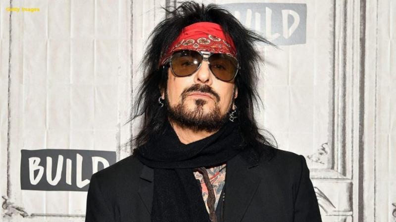Bassist Motley Crue, Nikki Sixx