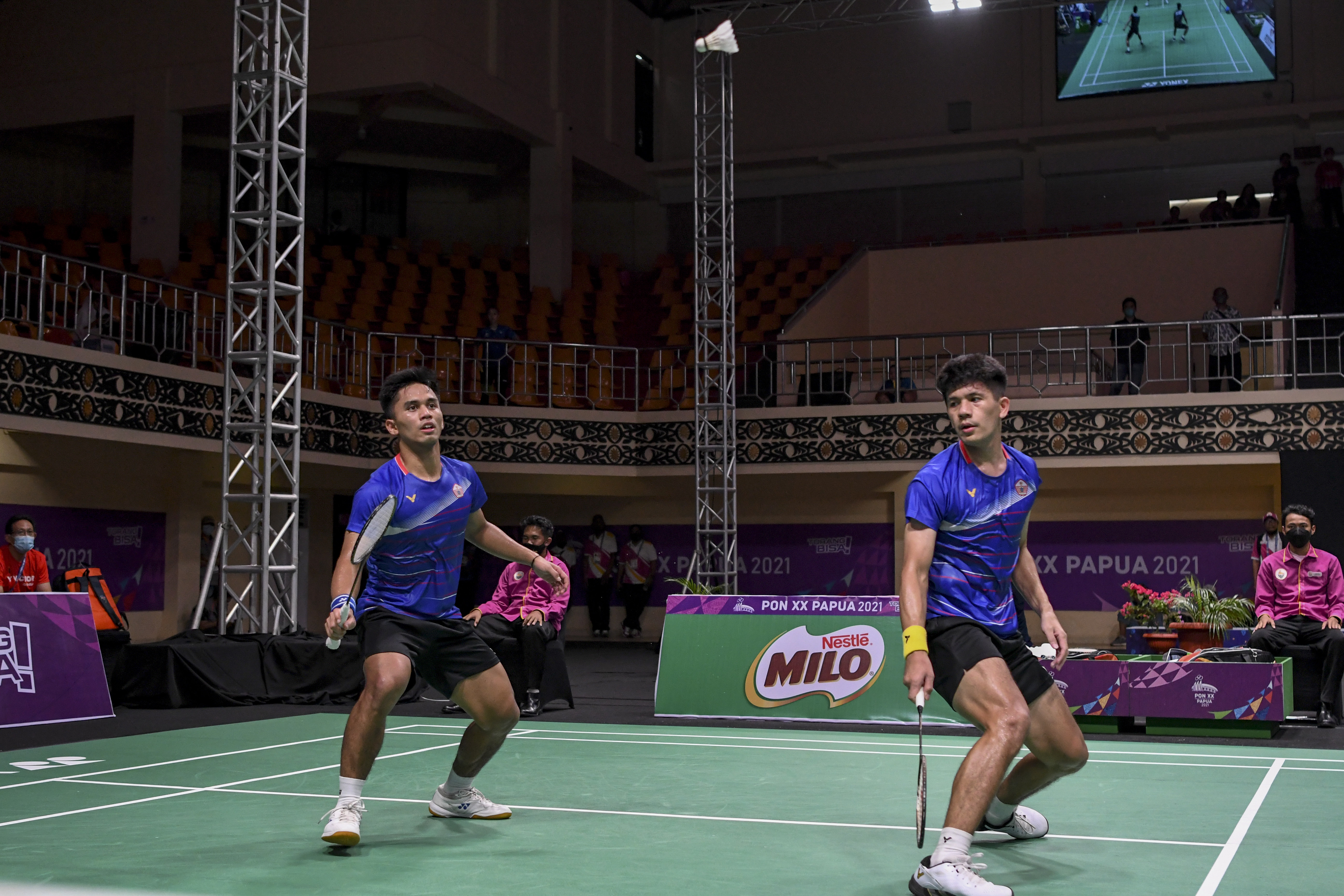 Pebulu tangkis ganda putra DKI Jakarta Amri Syahnawi dan Yeremia Erich Yoche Yacob Rambitan