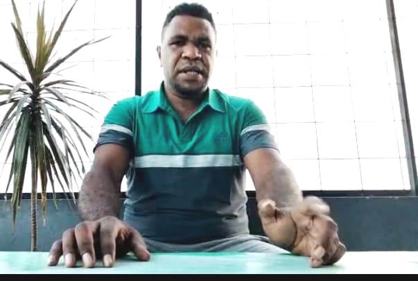 Charles Kossay, anggota Ikatan Mahasiswa Pegunungan Jayawijaya Papua (IMPJP).