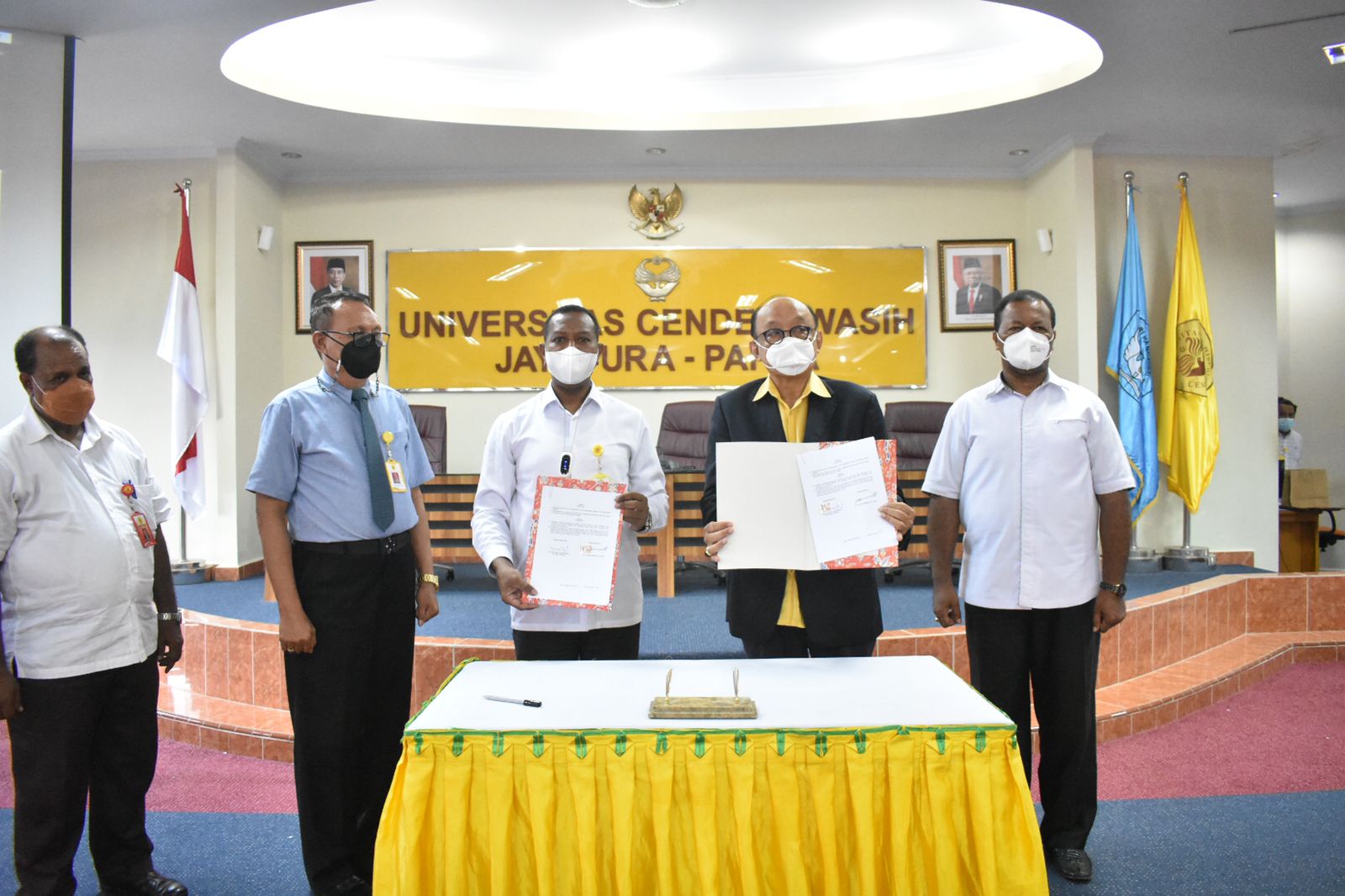 Penandatanganan kerja sama antara Universitas Pancasila dengan Universitas Cenderawasih