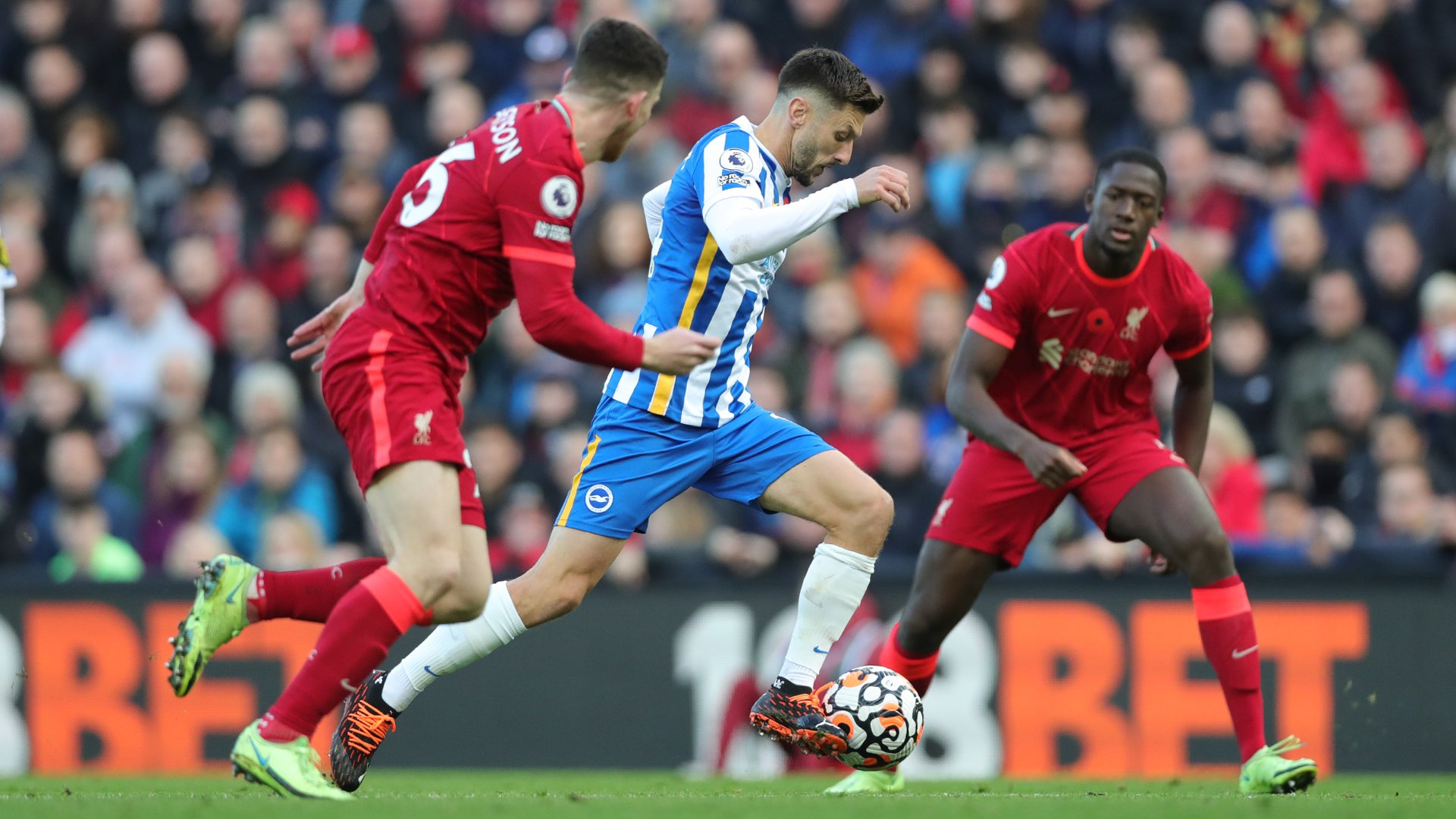 Laga Liverpool versus Brighton & Hove Albion