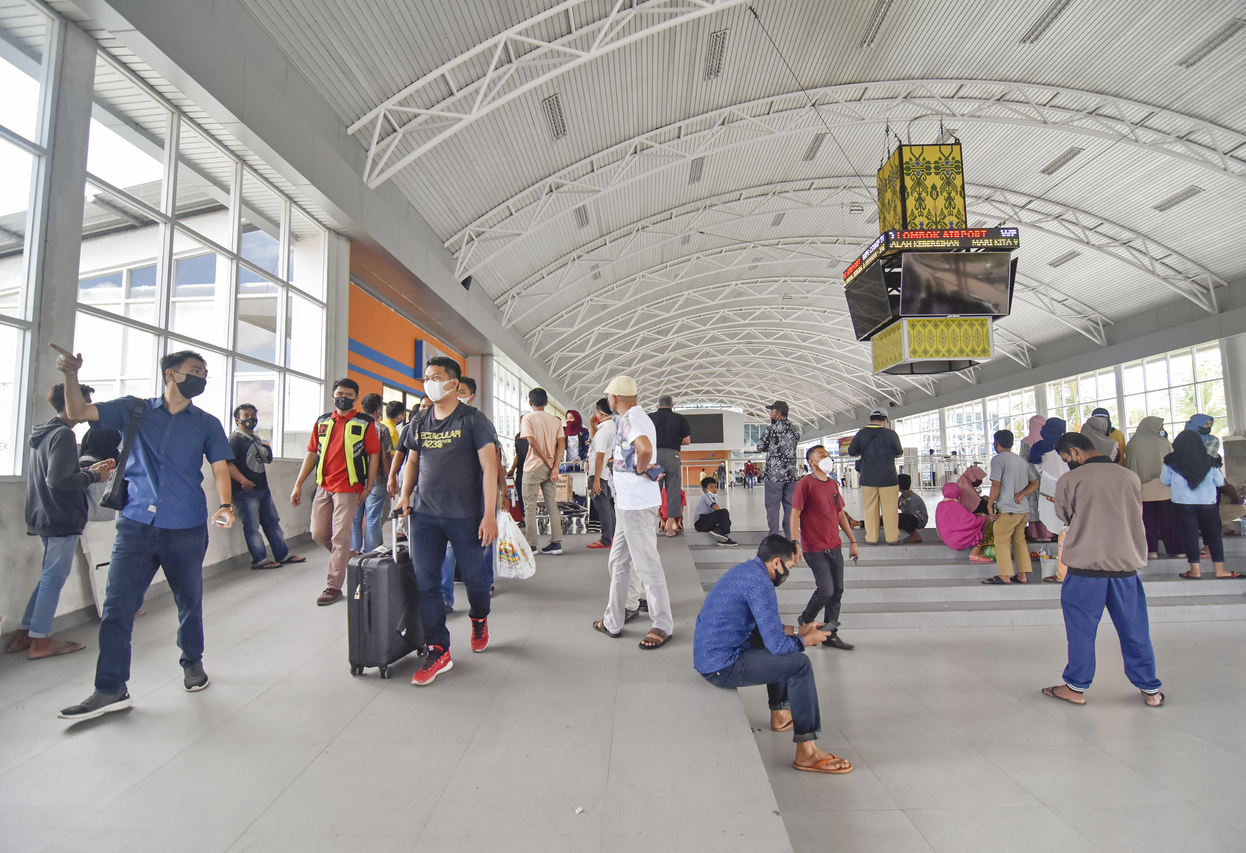 Suasana di terminal kedatangan Bandara Internasional Lombok, Nusa Tenggara Barat