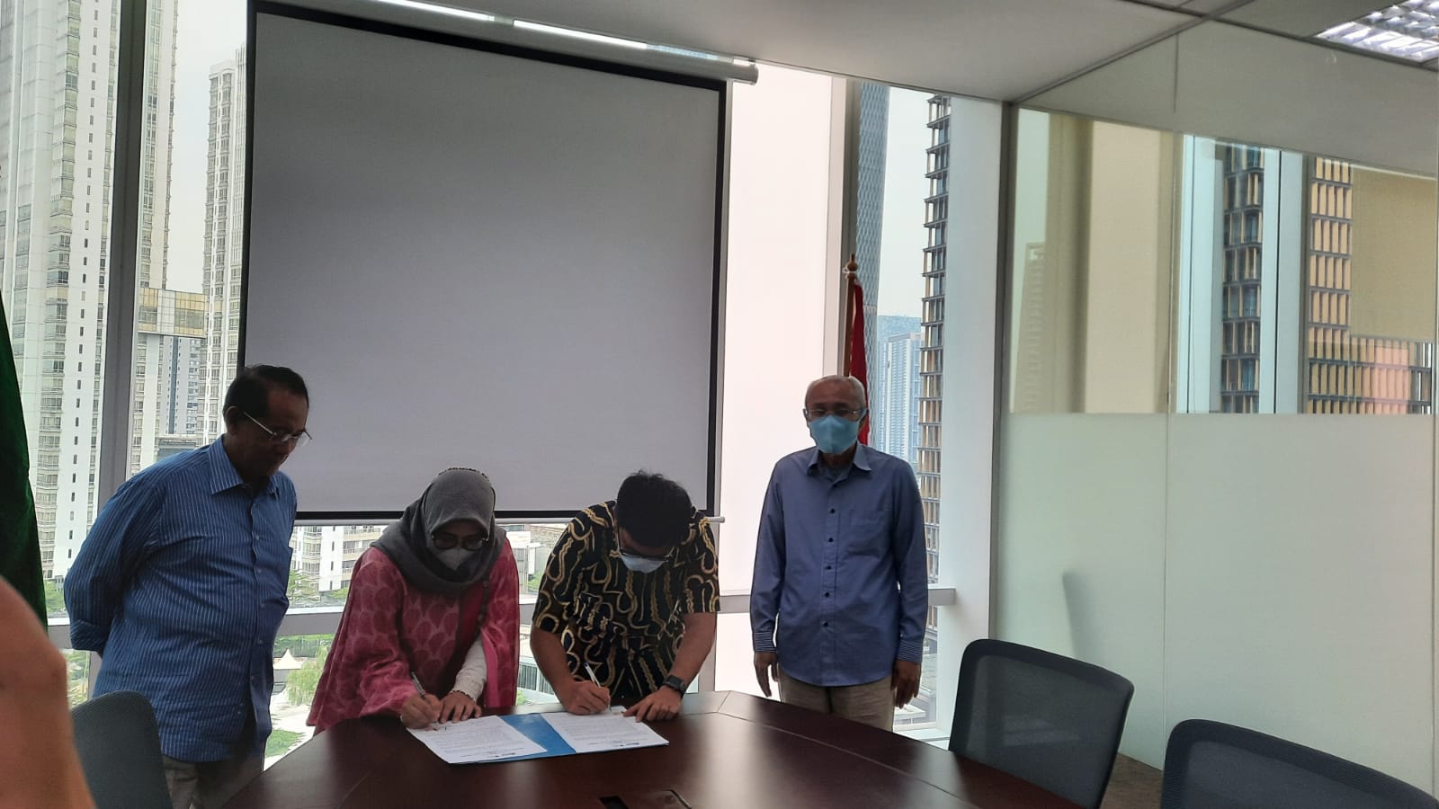 Acara penandatanganan kerja sama antara Komunitas Yakusa dan UICI di Kantor Rektorat UICI, Jakarta.