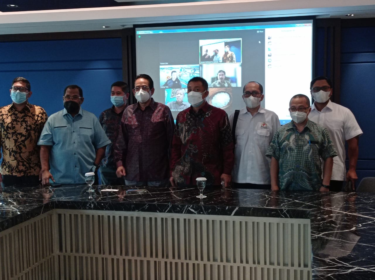 Pertemuan Kadin dengan  Aliansi 14 Asosiasi Pemasok. 