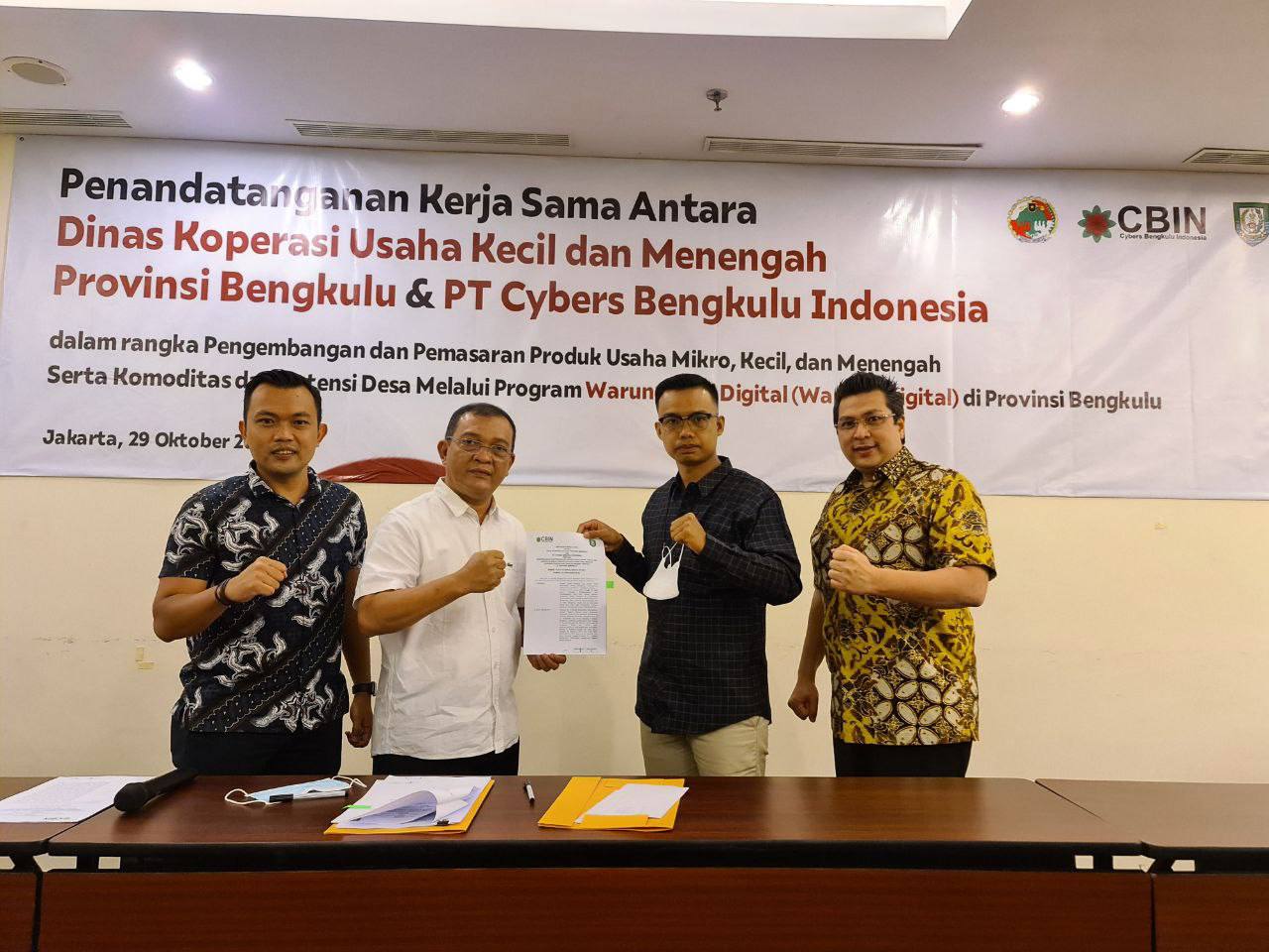 Penandatanganan Kerja Sama Dinas UKM Bengkulu dan PT Cybers Bengkulu Indonesia.