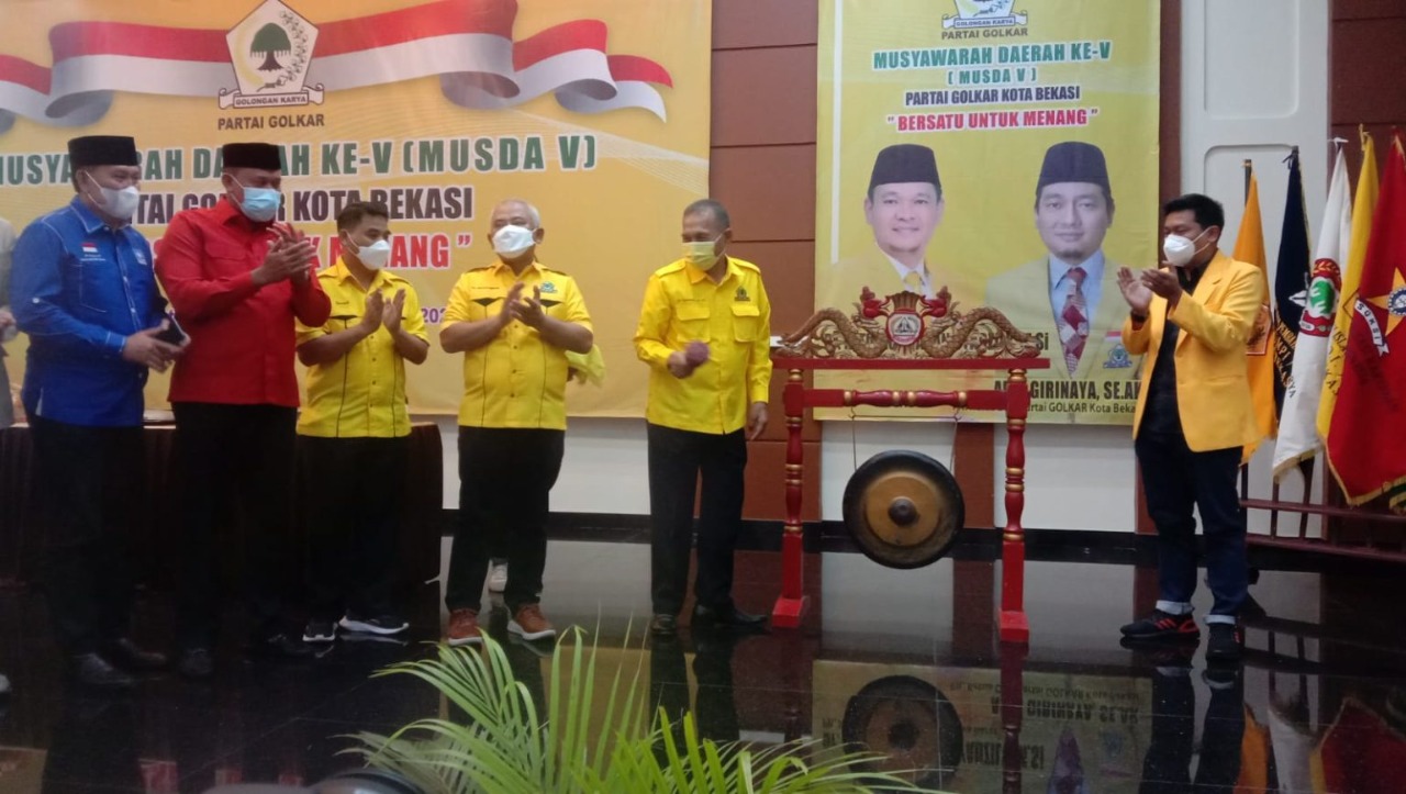 Musda Partai Golkar Kota Bekasi di Geraha Bintang Mustika Jaya Kota Bekasi, Ade Puspitasari terpilih secara aklamasi, Jumat (29/10).