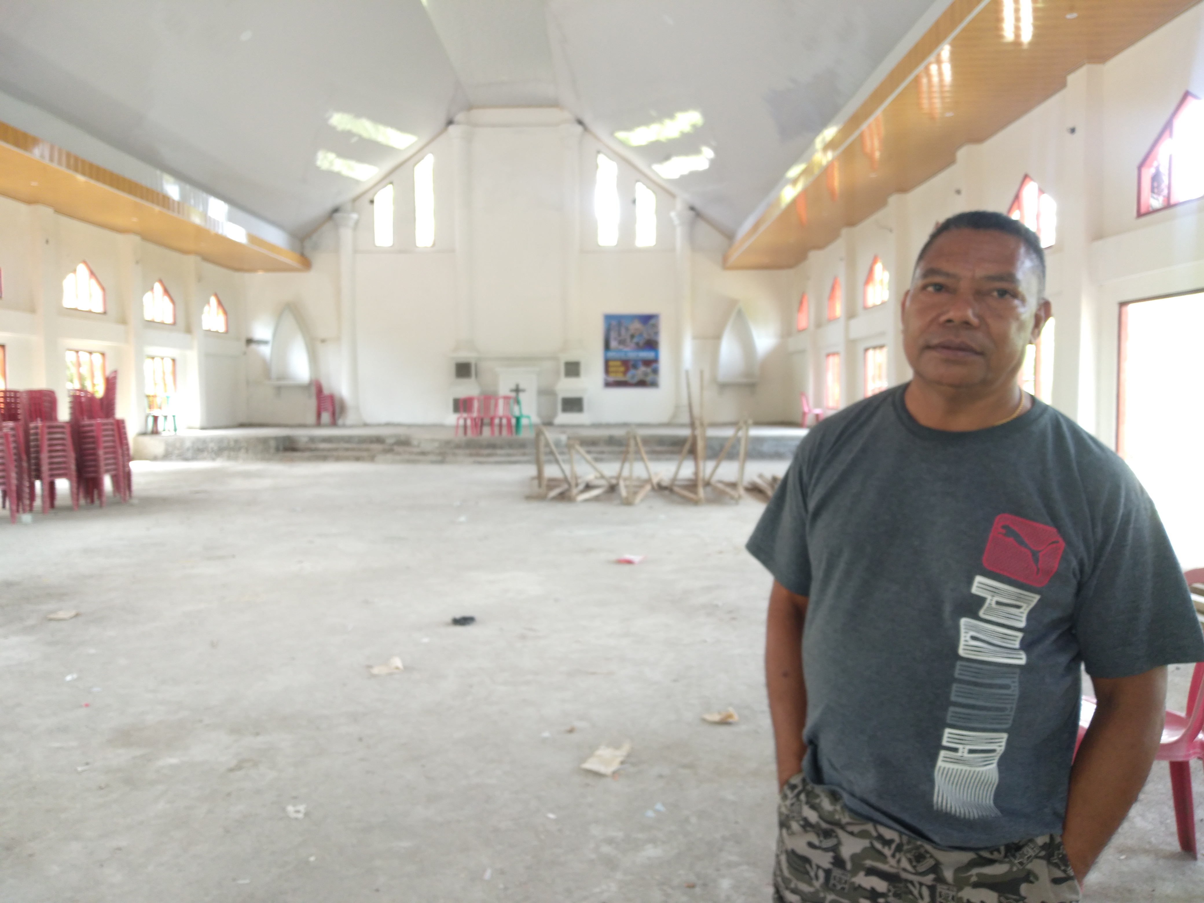 Ketua Tenaga Kerja Bongkar Muat (TKBM) pelabuhan laut Lewoleba, Hendrikus Weka Buran