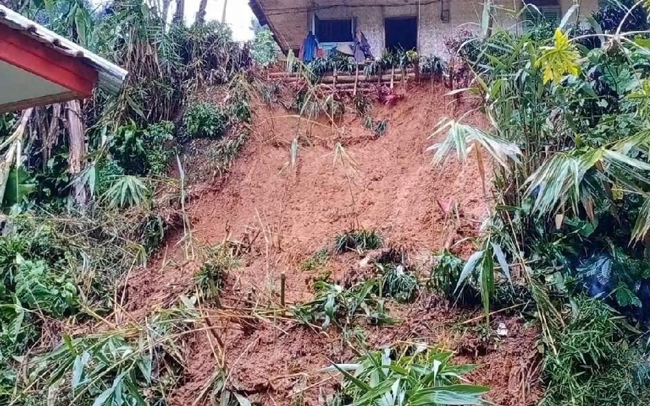 Salah satu peristiwa longsor di Bandung Barat, Jawa Barat  