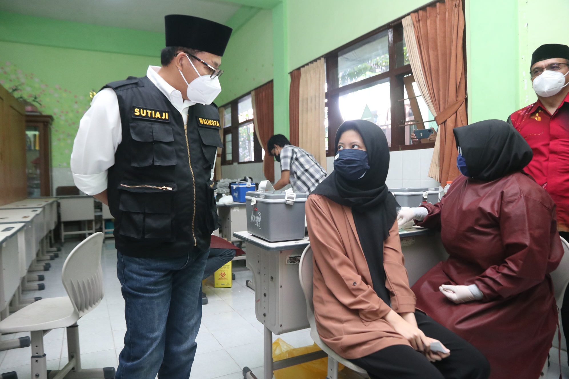 Kota Malang Tuntaskan Vaksinasi