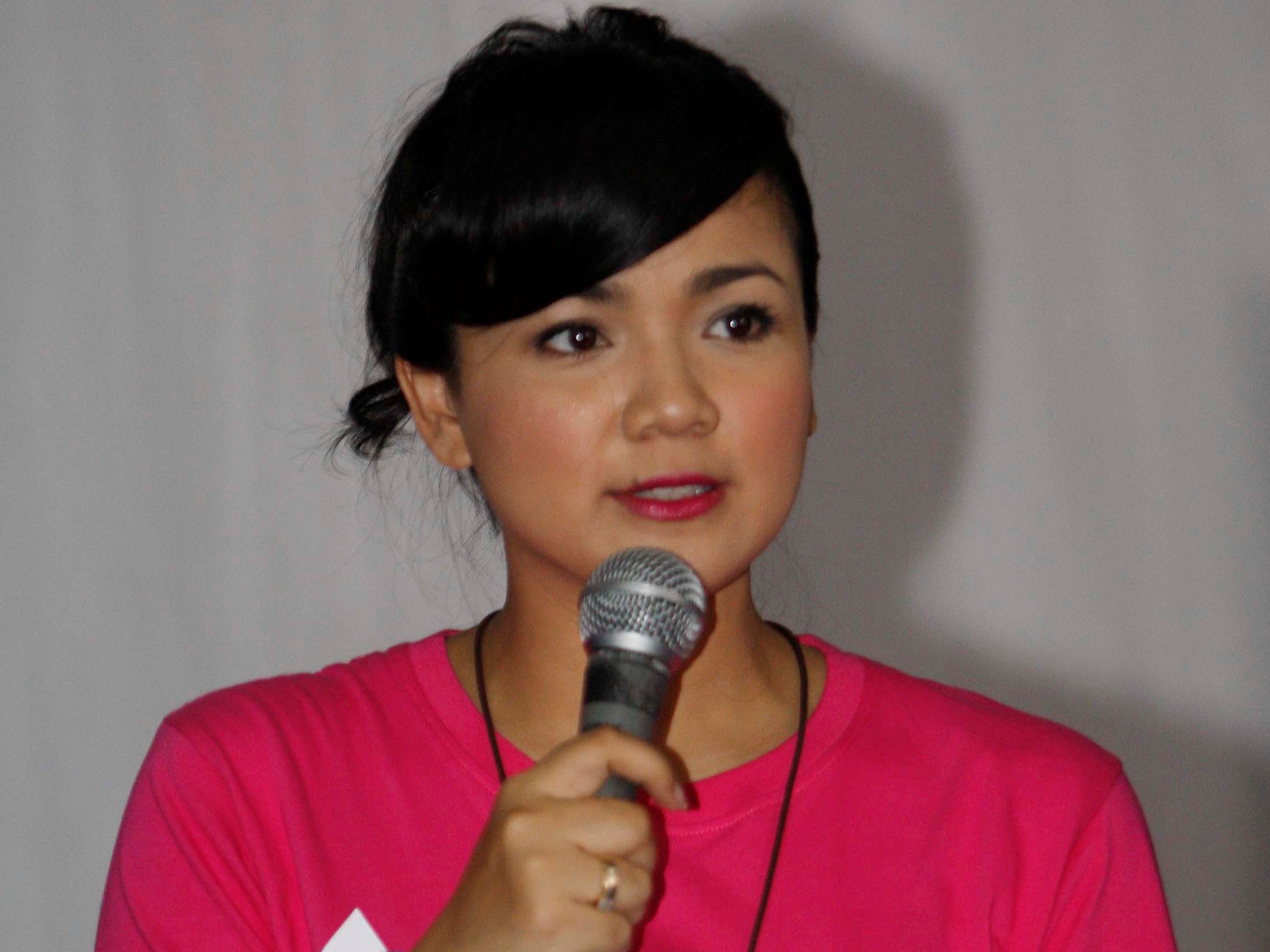 Kronologi Aset Tanah Nirina Zubir Dirampas Asisten Rumah Tangga