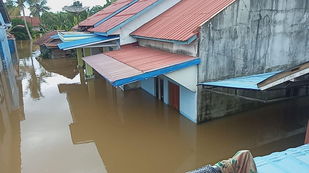 Kabupaten Sintang, Kalimantan Barat, Masih Tanggap Darurat Banjir