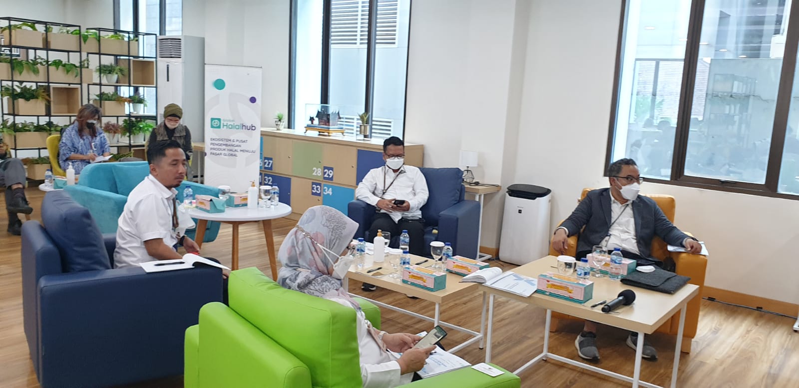 Focus Group Discussion (FGD) tentang UKKM dari Ruang Sinergi Sekretariat Wakil Presiden RI.