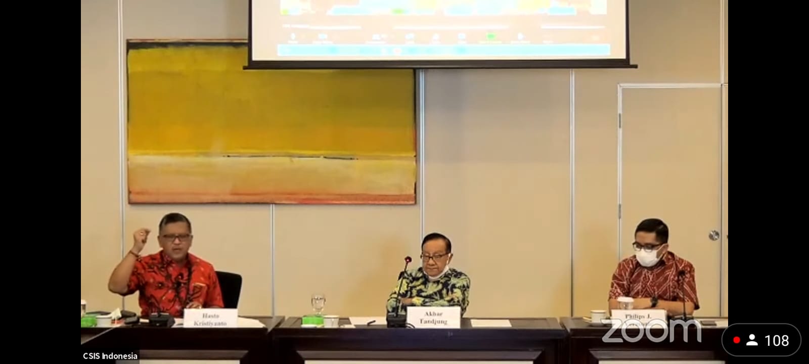 Sekjen PDIP Sebut Demokrasi Butuh Konsolidasi Ulang