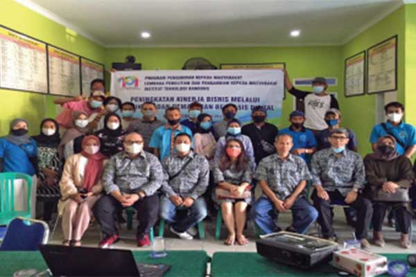 Menuju Digitalisasi UMKM Wisata Pantai