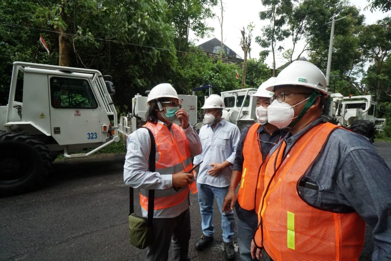 Kunjungan Direksi Subholding Upstream Pertamina dan Elnusa Tbk ke lapangan di Kuningan, Jawa Barat.