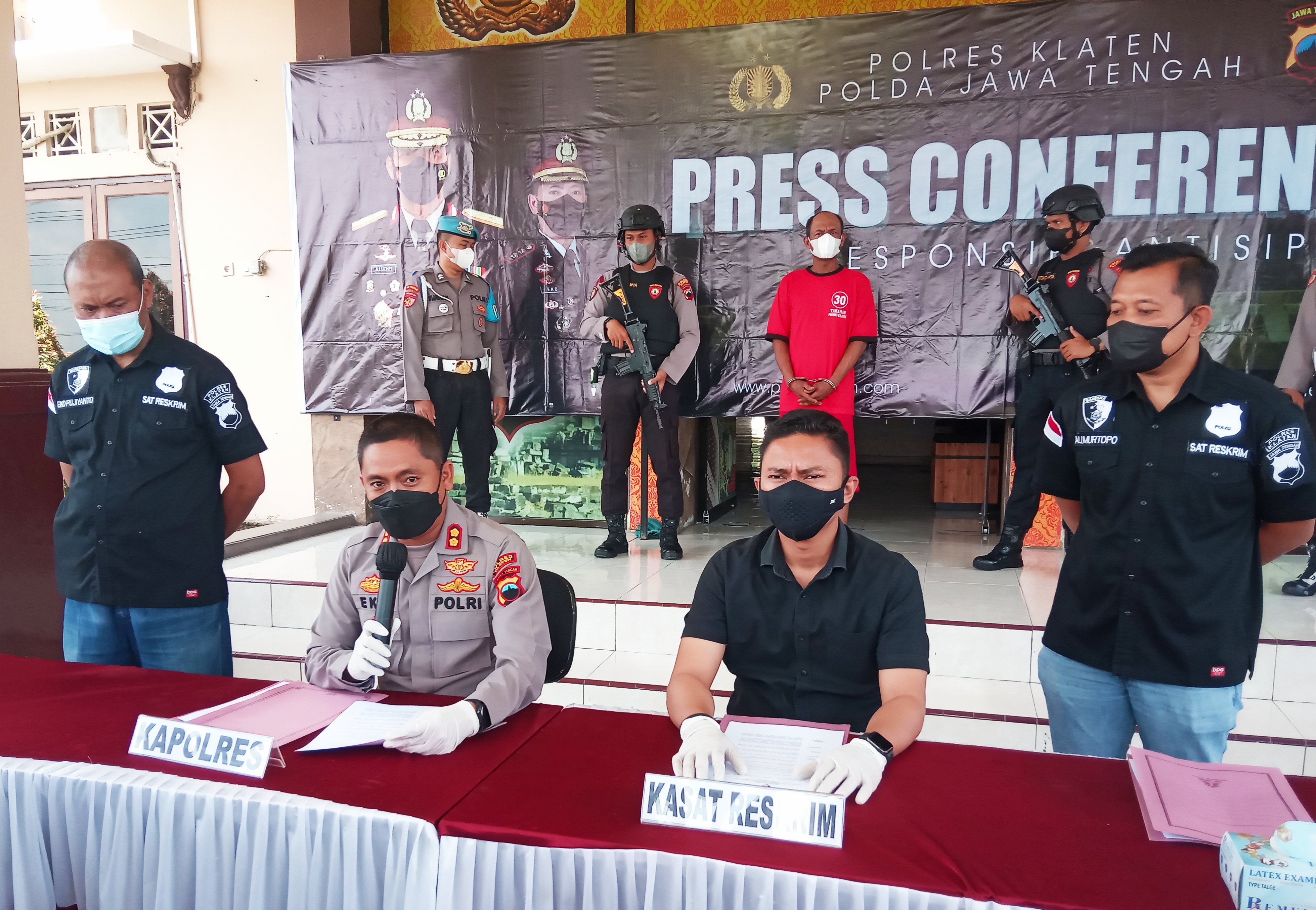 Kapolres Klaten AKB Eko Prasetyo memaparkan kasus pembunuhan berencana 