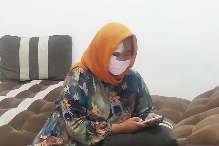 Seorang saksi terkait dengan kasus dugaan pengaturan skor Liga 3 Jawa Timur, Zha Eka Wulandari yang menjadi korban tabrak lari.